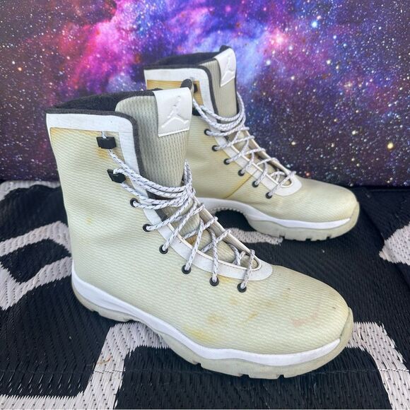 Nike Jordan Future Platunum Boot eVent Waterproof Mens 11.5  854554-100 RARE - Picture 1 of 7